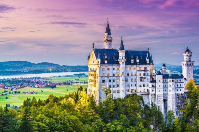 Luxurious Places to Visit in Germany, Italy, and Spain Luxurious Places to Visit in Germany, Italy, and Spain